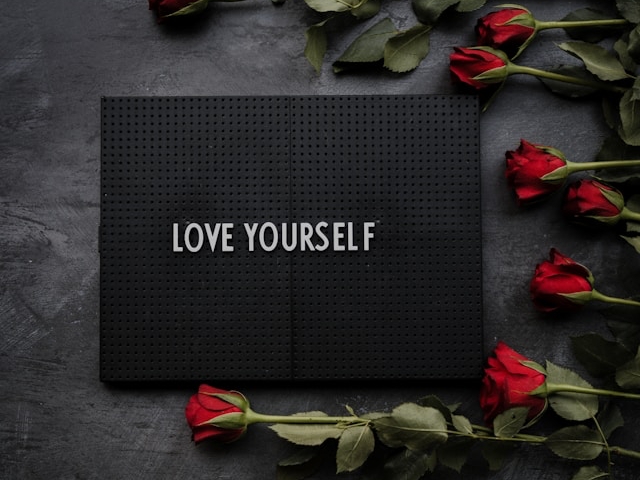 Single, Self-love, Gift ideas, Black Valentine, quà tặng Black Valentine, quà tặng cho bản thân, sở thích, yêu thương bản thân