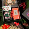 Hộp Quà "Sweet Christmas" Là Món Quà Tặng Giáng Sinh Lý Tưởng Với Hộp Quà Nến Thơm Và Socola, Hứa Hẹn Tạo Nên Mùa Giáng Sinh Khó Quên,