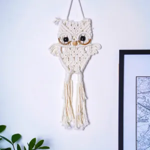 macrame owl wall decor, cute design, home decoration, child-safe, handcrafted product, sustainable production