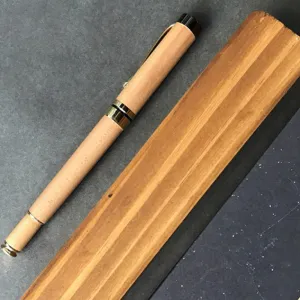 maple wood pen engraved name included wooden pen case, meticulous attention to detail, suitable for various uses, exquisite craftsmanship