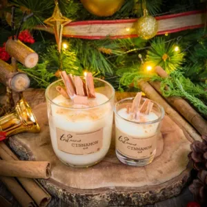 Cinnamon Scented Candle with Wooden Wick, Glass Jar, Vegetable Wax, Perfect Accent for Any Space, Meaningful Gift