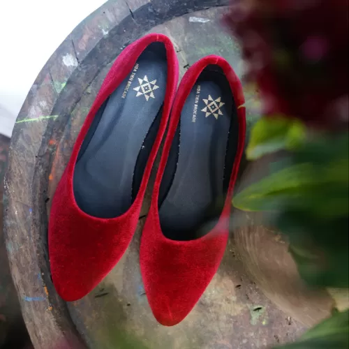 red velvet handmade low heels, 3cm, red velvet shoes, 3cm high heels, elegant velvet shoes, gift for a lady