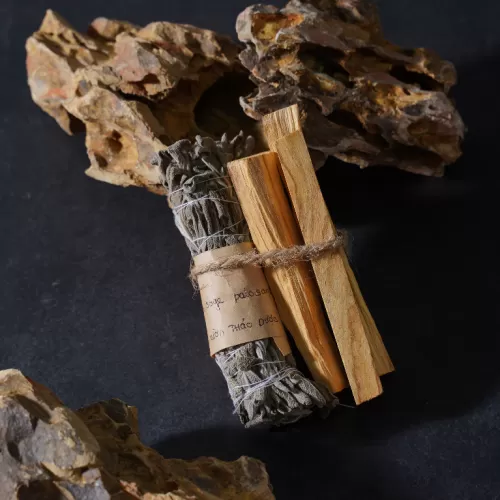 sage and palo santo smudge set, natural ingredients, herbal room diffusion, improves mood, creates a peaceful living space