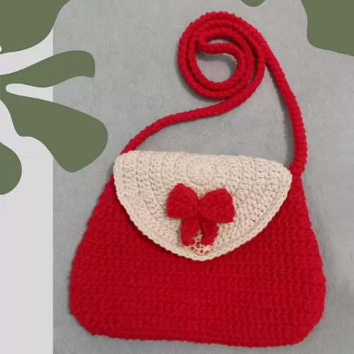 lovely crochet crossbody bag for kids, designed specifically for girls, soft material, harmonious colors, eye-catching knitted bag