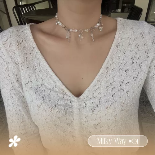 extreme 01 white necklace, milky way collection, elegant design, subtle colors, easy to match with any style