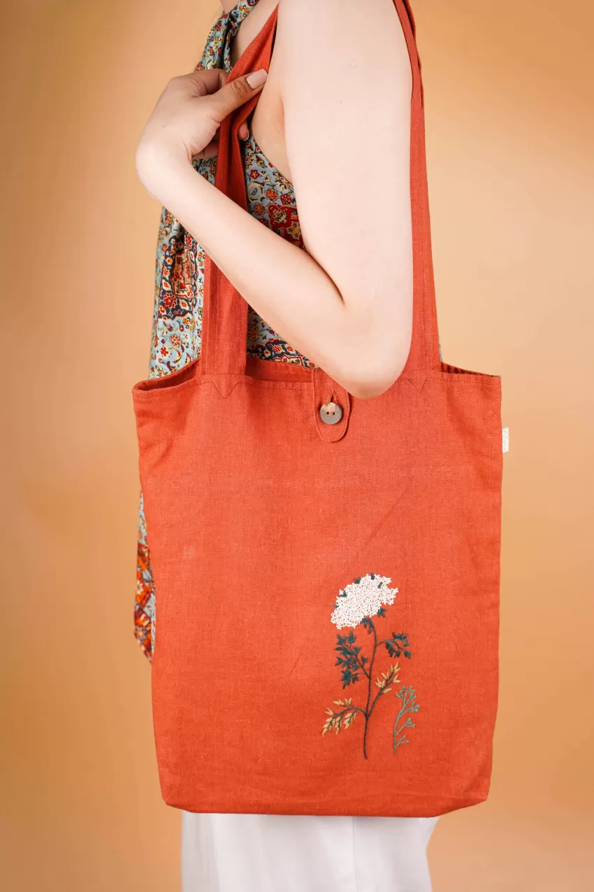 Túi Tote Linen Nàng, Túi Tote Handmade, Họa Tiết Thêu Tay Tinh Tế, Chất Vải Lanh Tự Nhiên, Form Dáng Cứng Cáp