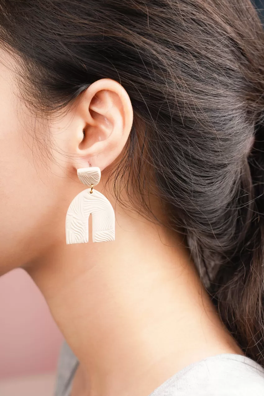 “Textured Arch” Oval Clay Earrings, Unique And Eye-Catching Design, Elegant Colors, Versatile With Different Styles