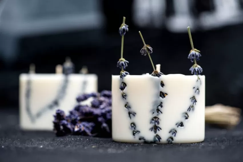 Lavender Scented Candles Decorated With Lavender Dried Flowers, Soy Wax Candles, Home Decor, Stress Relief, Gift Suggestions