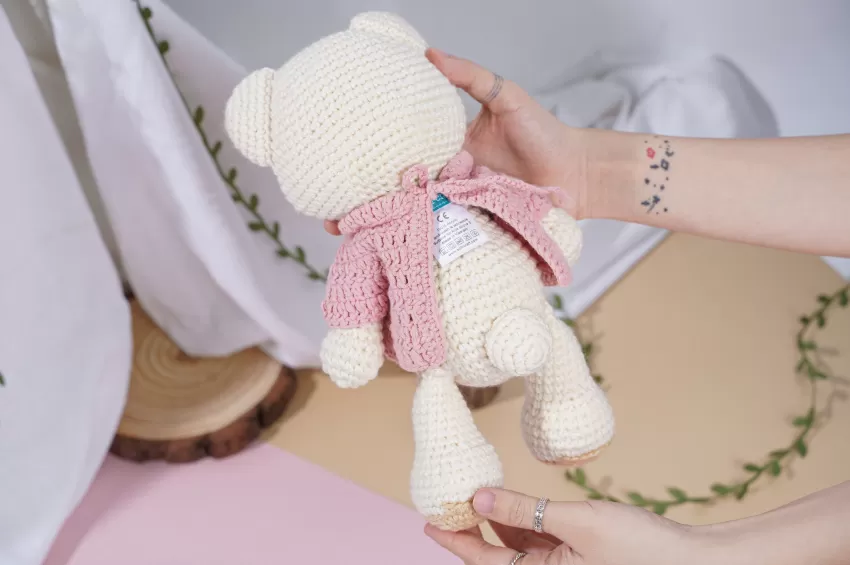 Gấu Lizzie Len Tinh Nghịch, Đồ Chơi Len Cho Bé, Gấu Bông Mặc Áo, Đồ Chơi Bằng Len Handmade, Quà Tặng Cho Bé