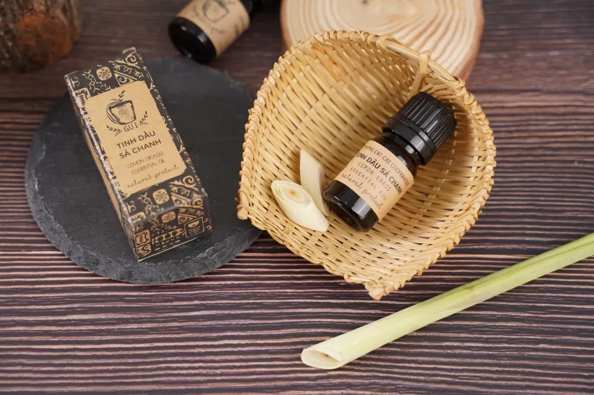 Lemongrass Essential Oil