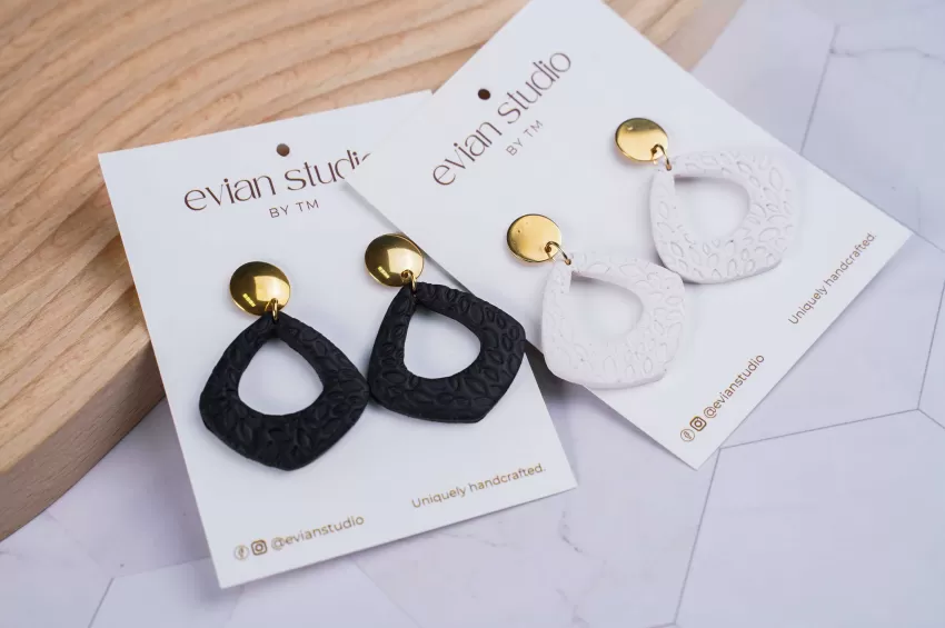 Textured Diamond Clay Earrings, Round Metal Clasp, Classic Black And White Tones, Charming And Luxurious Style