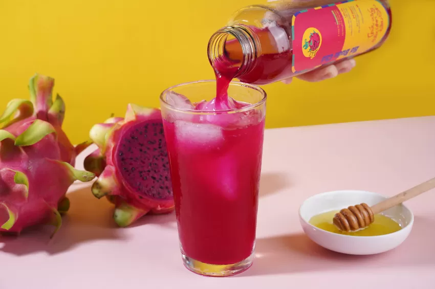 Trà Kombucha Lôi Hồng, Hương Thơm Dịu Ngọt, Lên Men Tự Nhiên, Tốt Cho Tiêu Hóa, Màu Đỏ Lôi Cuốn, Quà Tặng Sức Khỏe