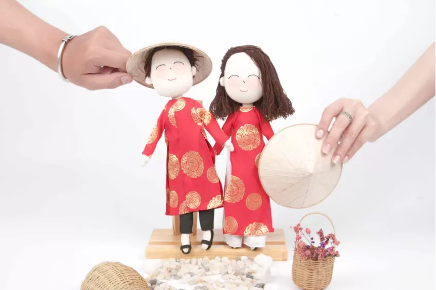 Groom And Bride Art Doll In Ao Dai, Intricate Design, Compact Size and Easy Storage, Meaningful and Unique Gift