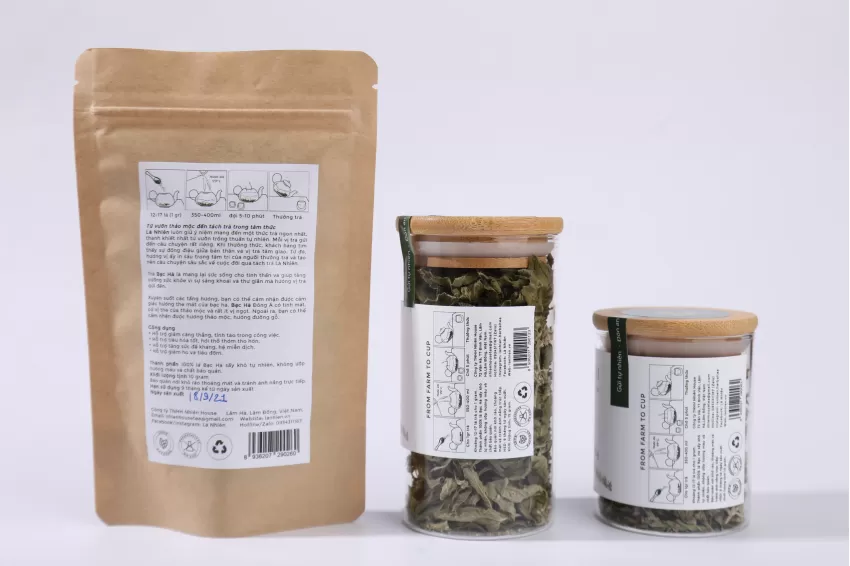 Dried Full Leaf Peppermint Tea, Herbal Blend for Focusing and Refreshing Flavor, Ethically Sourced Ingredients, Perfect Health Gift