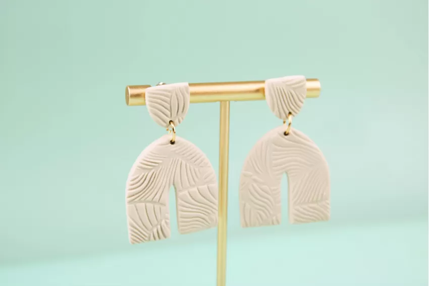 “Textured Arch” Oval Clay Earrings, Unique And Eye-Catching Design, Elegant Colors, Versatile With Different Styles