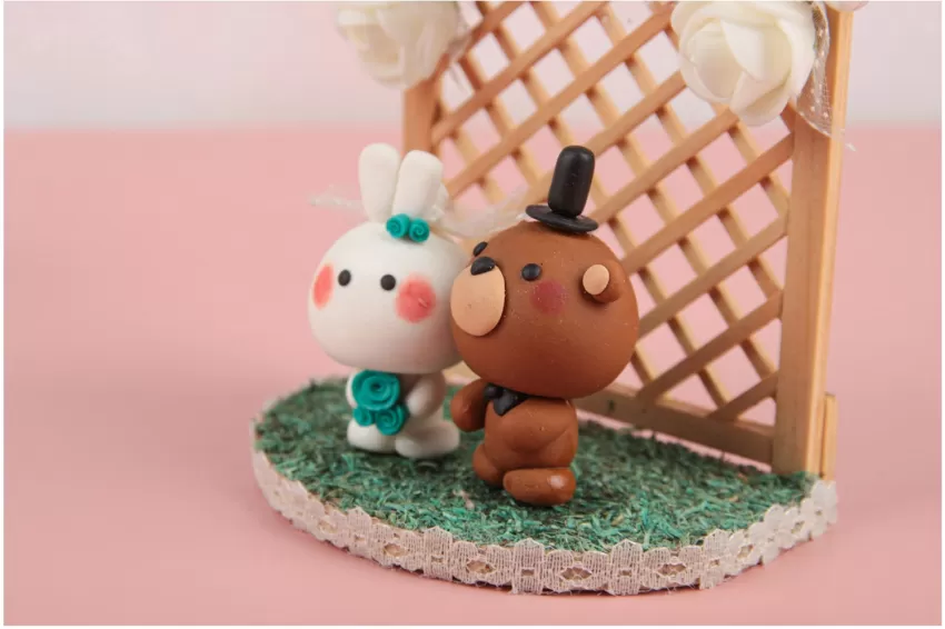 Tượng Đất Sét Thỏ Gấu Cô Dâu Chú Rể Handmade Làm Theo Yêu Cầu, Tượng Chibi, Quà Tặng Hoàn Hảo Cho Ngày Cưới, Quà Tặng Cá Nhân Hoá, Quà Tặng Custom