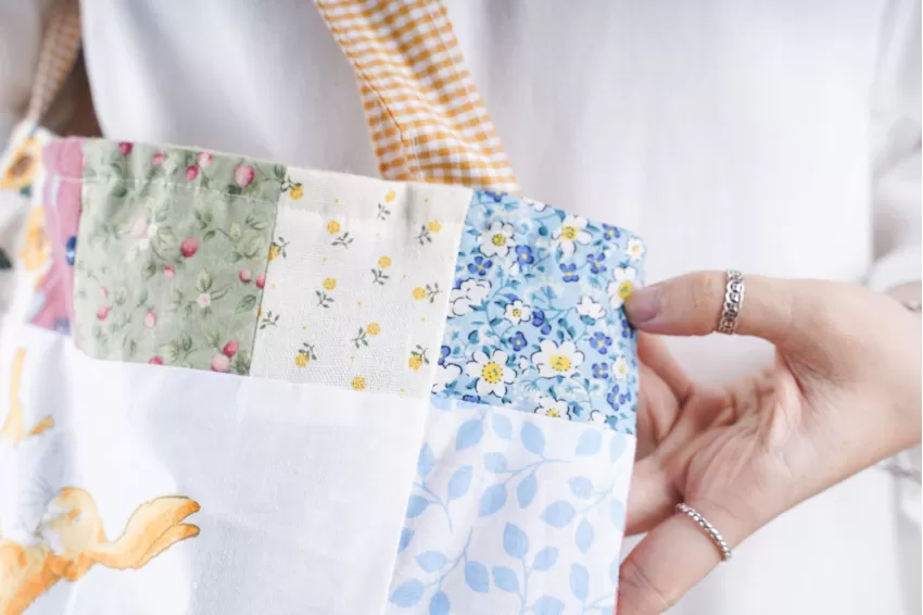 Túi Ráp Vải Handmade, Ghép Từ Nhiều Mảnh Vải Đa Sắc, Chất Vải Linen Và Vải Xô, Túi Đa Năng Đựng Được Nhiều Đồ