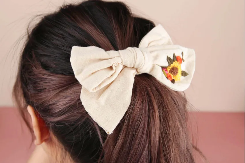 Bow-tie Hair Ties