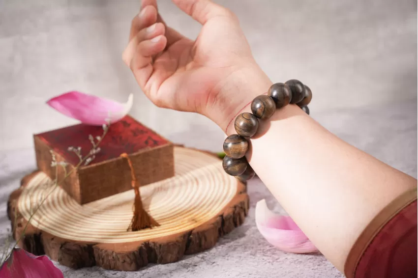 Agarwood Bracelets, Big Round Beads