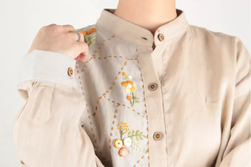 Long Sleeve Linen Shirt With Mandarin Collar And Embroidered Flowers