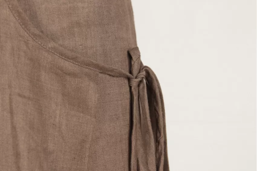 Linen Trousers With Front Pocket And Straps