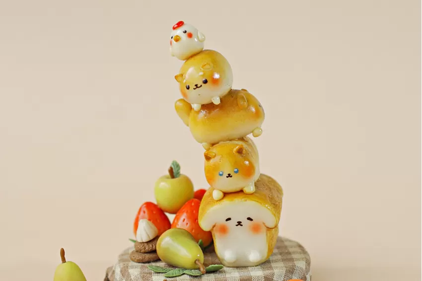 Lovely Animal Bread Pile Model