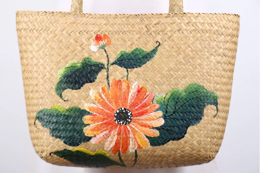 Lepironia Grass Bag With Floral Drawings