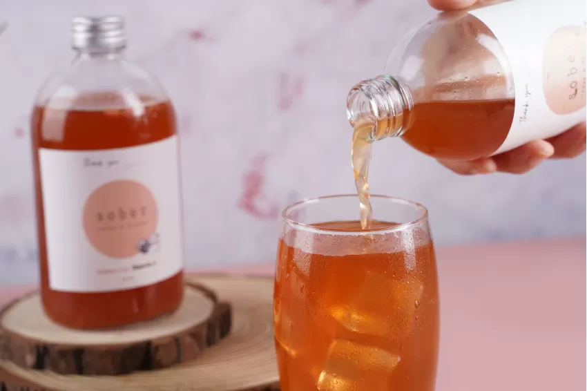 Kombucha Ổi Hồng, Lên Men Tự Nhiên, Tăng Cường Lợi Khuẩn, Chất Chống Oxy Hóa, Quà Tặng Sức Khỏe, Hương Vị Tươi Mát, Hỗ Trợ Tiêu Hóa