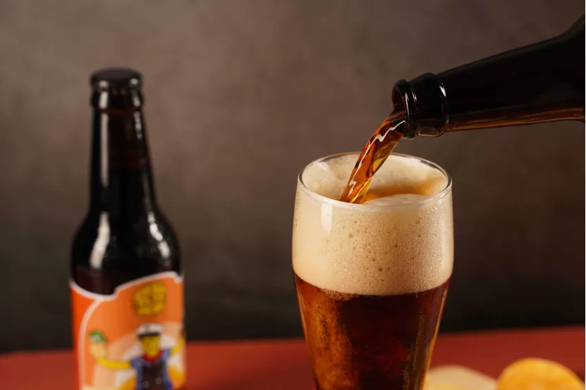 Dark Horse Brown Ale, Bia Thủ Công, Bia Cao Cấp, Nguyên Liệu Nhập Khẩu Thượng Hạng, Vị Bia Đen Nguyên Bản