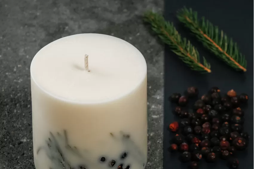 Juniper & Coniferous Scented Soy Candle