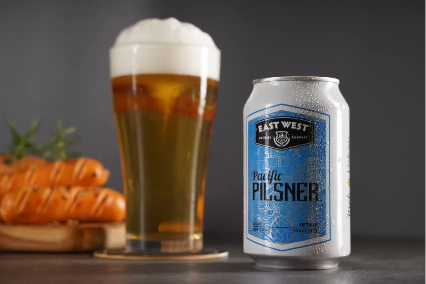 Bia Craft Pacific Pilsner, Lon 330ml, Hương Vị Cam Chanh Dịu Nhẹ, Bia Được Ủ, Thành Phần Chất Lượng, Thích Hợp Cho Mọi Dịp