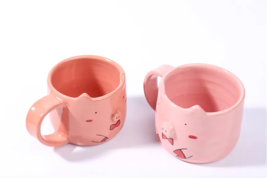 Piggy With Bow Tie Pottery Mug