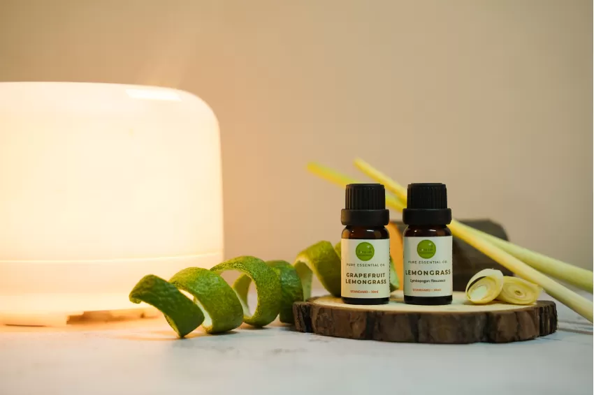 Standard Lemongrass Essential Oil