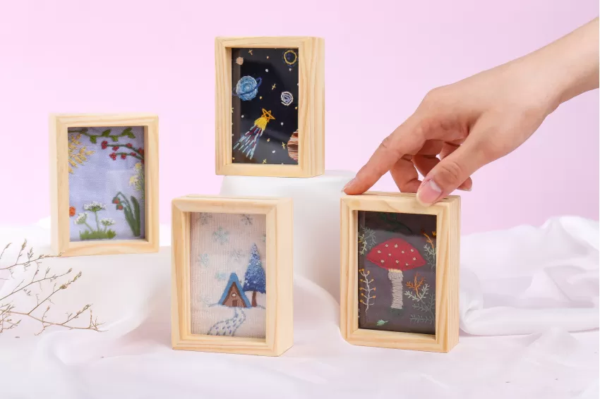 Customized Hand Embroidery Frame, Nature Concept, Diverse Design, Premium Japanese Clay Material, Skillful Hand Embroidery Technique