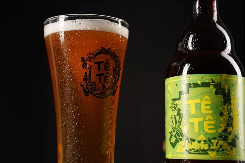 Tê Tê Electric IPA Craft Beer, Sweet And Gentle Flavor, Sweet-Sour Fruit Aroma, Moderate Bitterness, Ideal For Parties