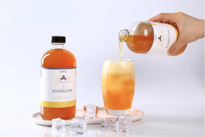 Kombucha Chanh Muối 500ml, Bổ Sung Khoáng Chất, Lợi Khuẩn Tốt Cho Tiêu Hóa, Hương Vị Chua Ngọt Mặn, Quà Tặng Sức Khỏe