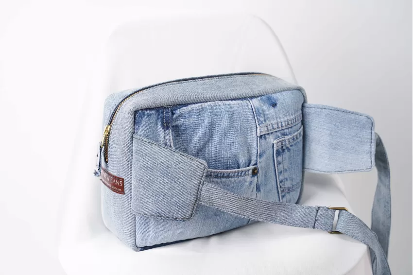 Túi Đeo Chéo Dáng Hộp Xanh Nhạt Từ Jeans Tái Chế, Túi Bao Tử, Tính Ứng Dụng Cao, Màu Sắc Cổ Điển, Thiết Kế Đơn Giản Và Tiện Dụng