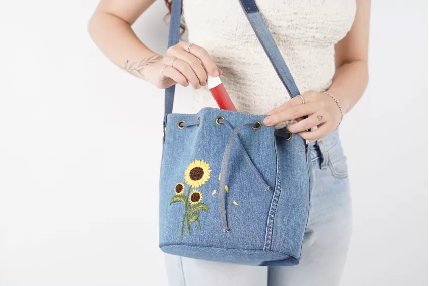 Sunflower Embroidery Denim Bucket Bag From Old Jeans, Size 21, Leather Lining Inside, Playful And Youthful Style, High Craftsmanship