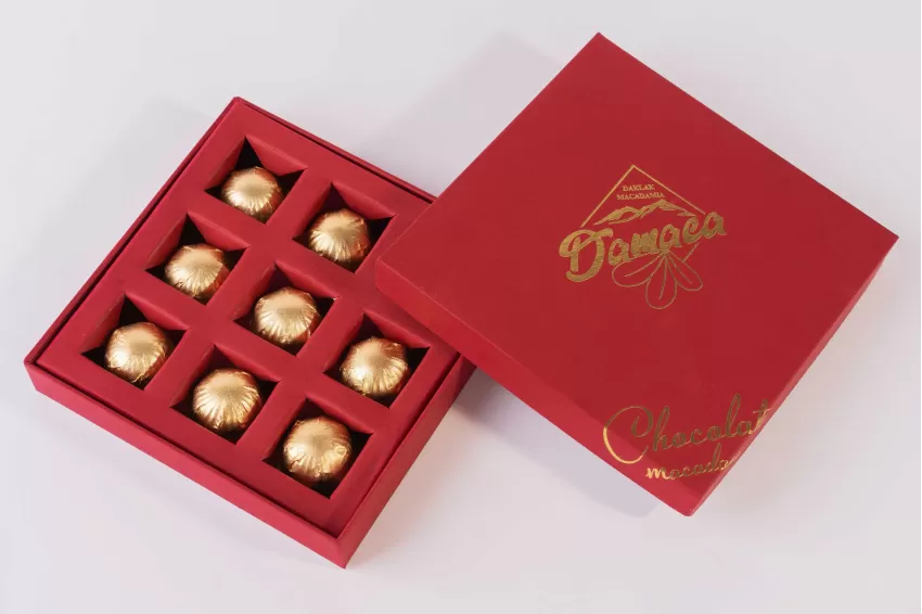 Chocolate Coated Macadamia E Gift Box, Pure Dark Chocolate, Delicious Snack, Chocolate With Cashew Nuts, Valentine's Gift