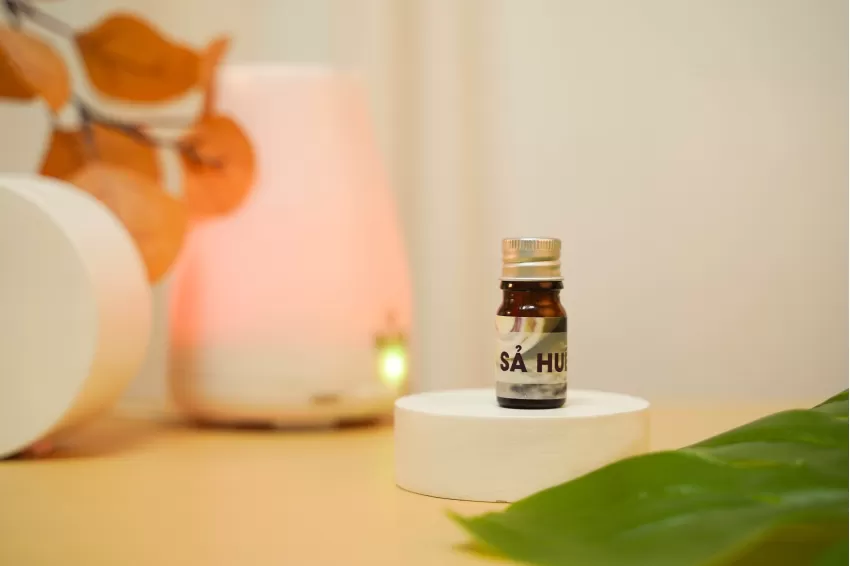 Hue Lemongrass Essential Oil