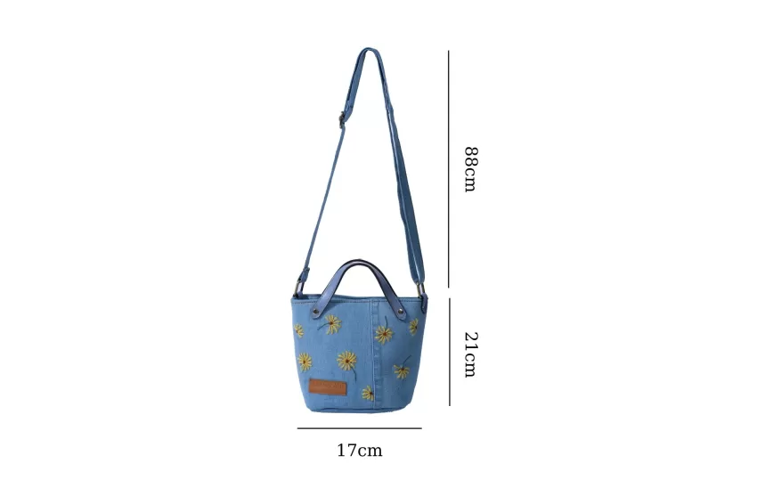 Túi Bucket Hoa Thêu Hai Mặt Từ Jeans Tái Chế, Size 21, Chất Liệu Tái Chế, Hoạ Tiết Thêu Hoa Xinh Xắn, Kỹ Thuật Tỉ Mỉ, Sản Phẩm Bền Vững