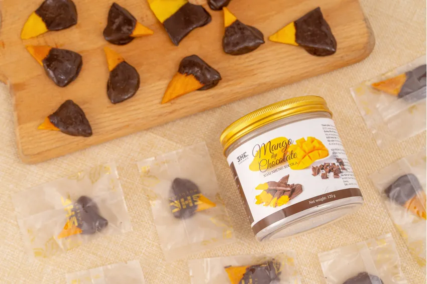 120g Mango Dip Chocolate, Plastic Jar, Chocolate Fruit, Chocolate-Dipped Fruit, Healthy Snack, Gift For Loved Ones