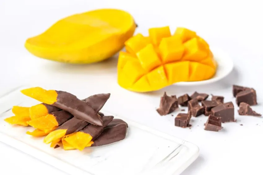 500g Mango Dip Chocolate, Zip Bag, Nutritious Snack, Chewy Dried Mango Jam, Mango With Dark Chocolate Mix, Delicious Snack