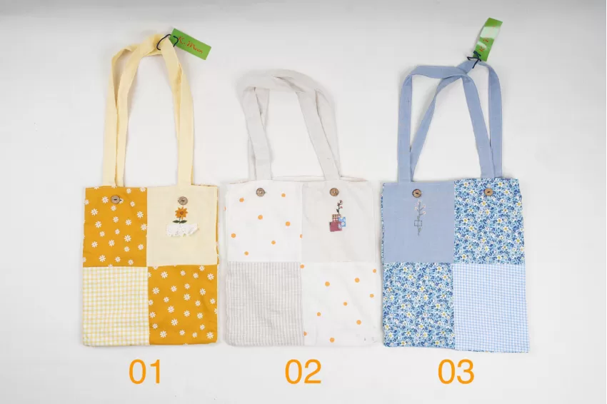 Túi Tote Vải Thêu Thủ Công, Túi Tote Nữ Handmade, Túi Xách Thêu Tay Phong Cách Nhẹ Nhàng Trẻ Trung