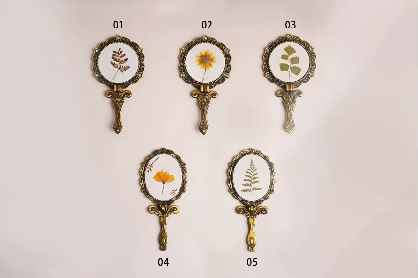 Dried Flower Hand Mirrors With Handles