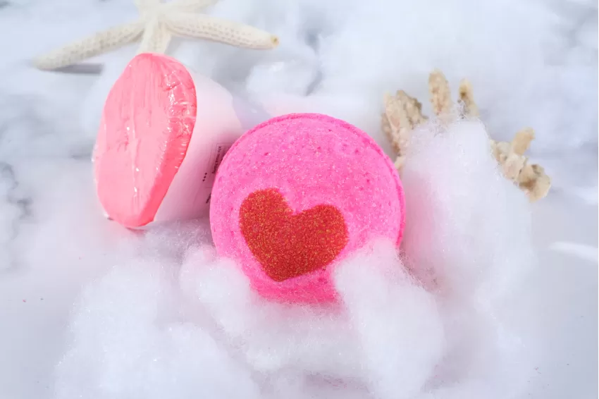 Cute N Sexy, Set Of Bath Bomb And Bubble Bath Bar, Relaxation Product, Pleasant Fragrance, Aromatherapy, Refined Gift