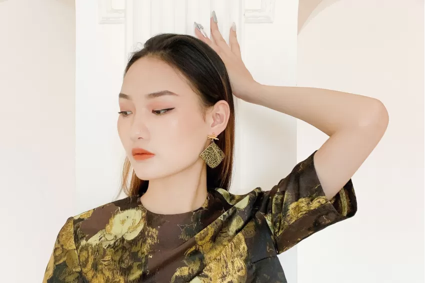 Bông Tai & Vòng Cổ Destiny, BST Lacquer To Wear, Vẻ Đẹp Thanh Lịch, Mặt Dây Chuyền To Bản, Chất Liệu Tự Nhiê, Phụ Kiện Bền Vững