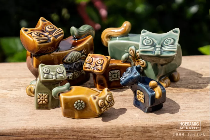 Cat Family Ceramic Figurine Set