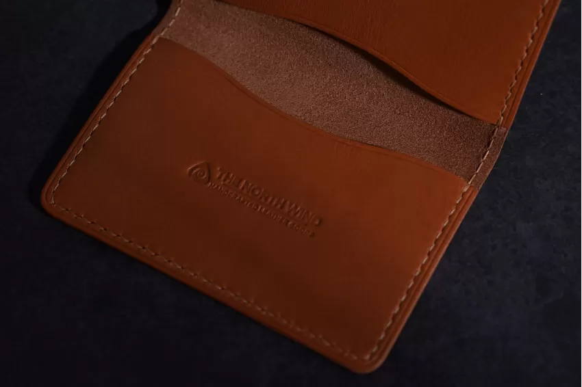 Double-Compartment Vachetta Leather Card Holder, Minimalist Style, Premium Italian Leather, Develops A Beautiful Patina Over Time