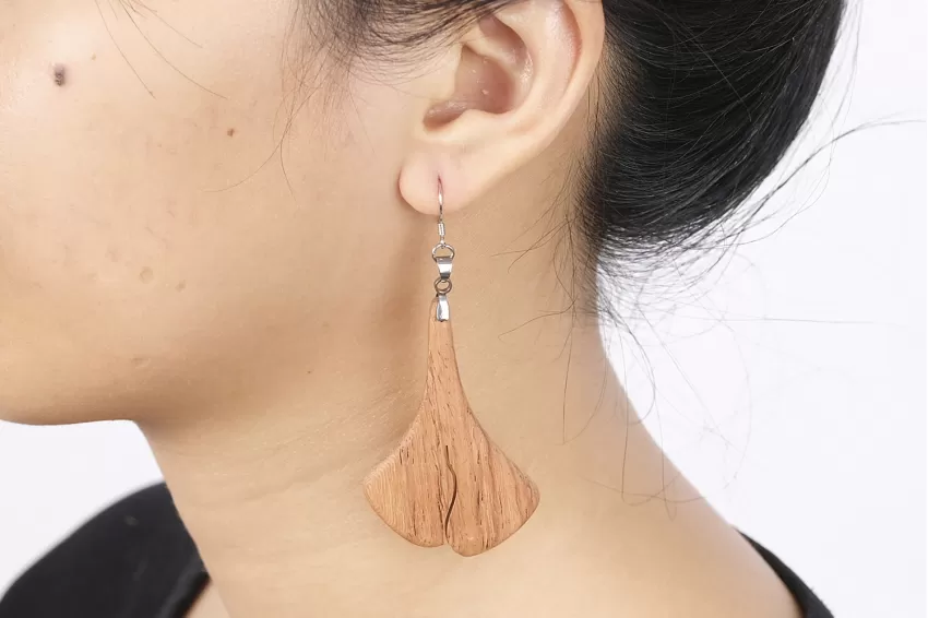 Ginkgo Wooden Earrings, Unique Design, Leaves a Lasting Impression, Edgy and Youthful Style, Environmentally Friendly Material